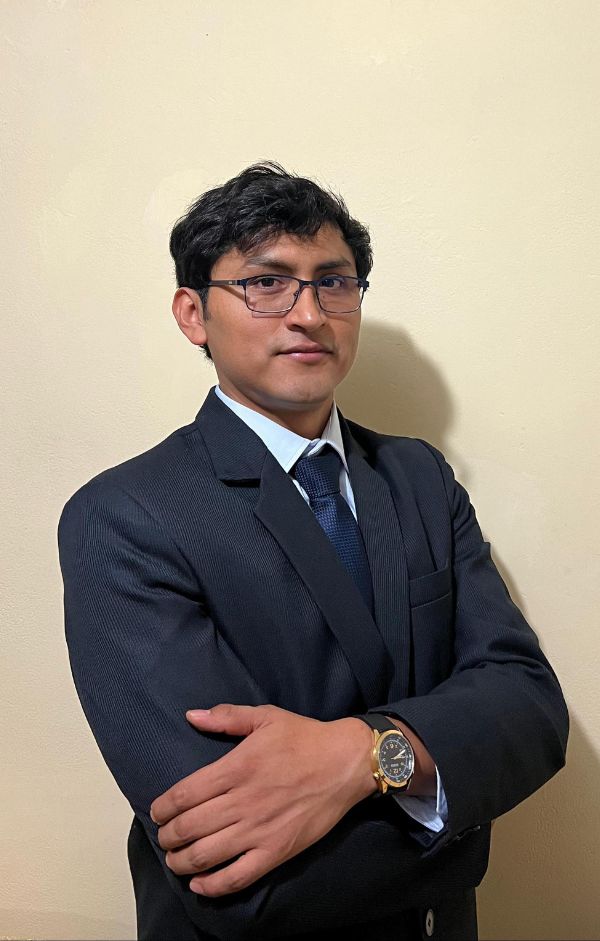 Abogado Bill Quispe Huanca